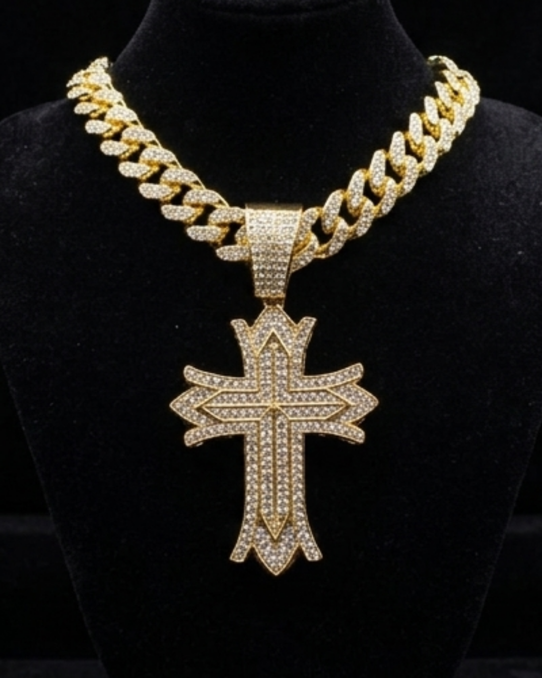 Mega Cruz Golden